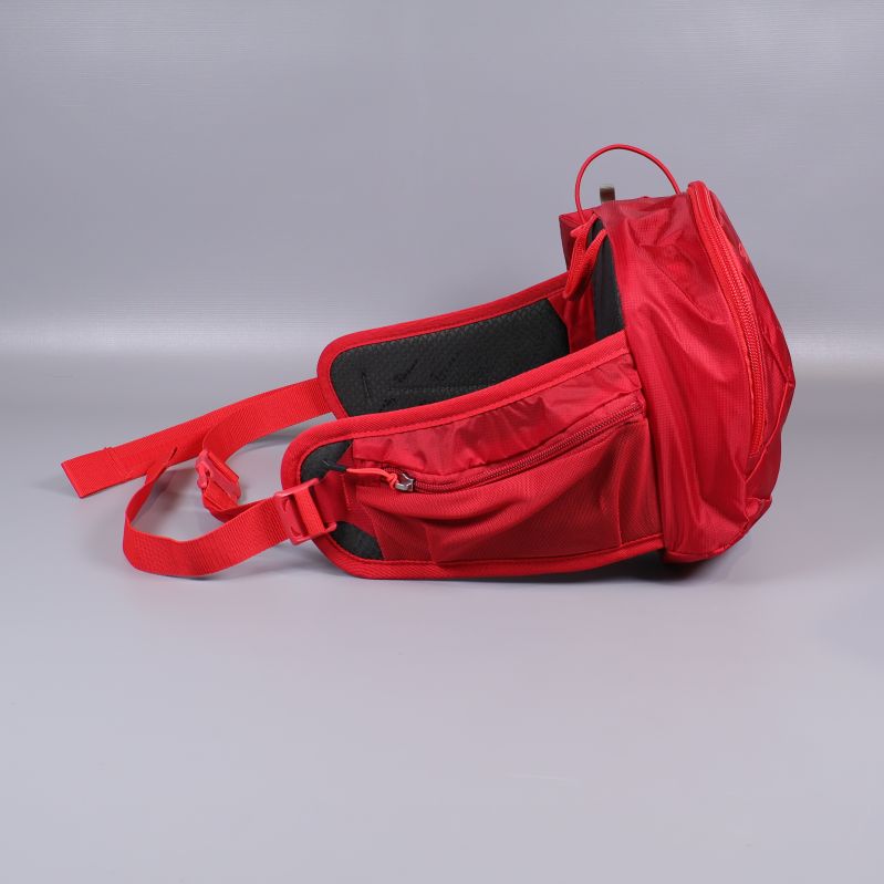 Sido­vy på midjeväska med extra fack