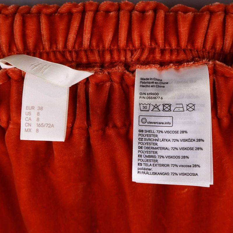 Material och skötselrådsetikett