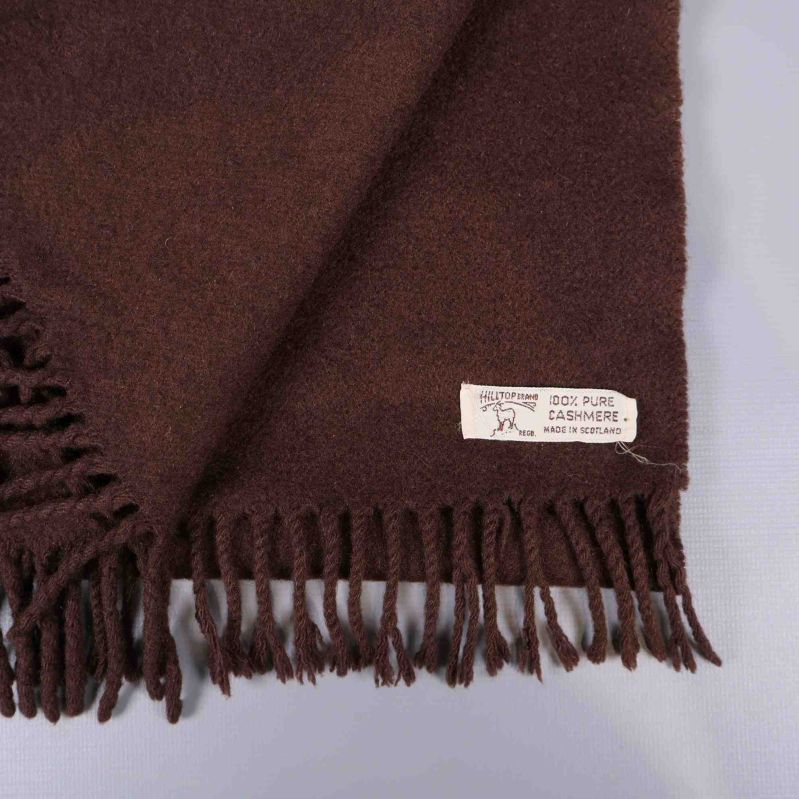 Närbild på etikett med kashmirinformation