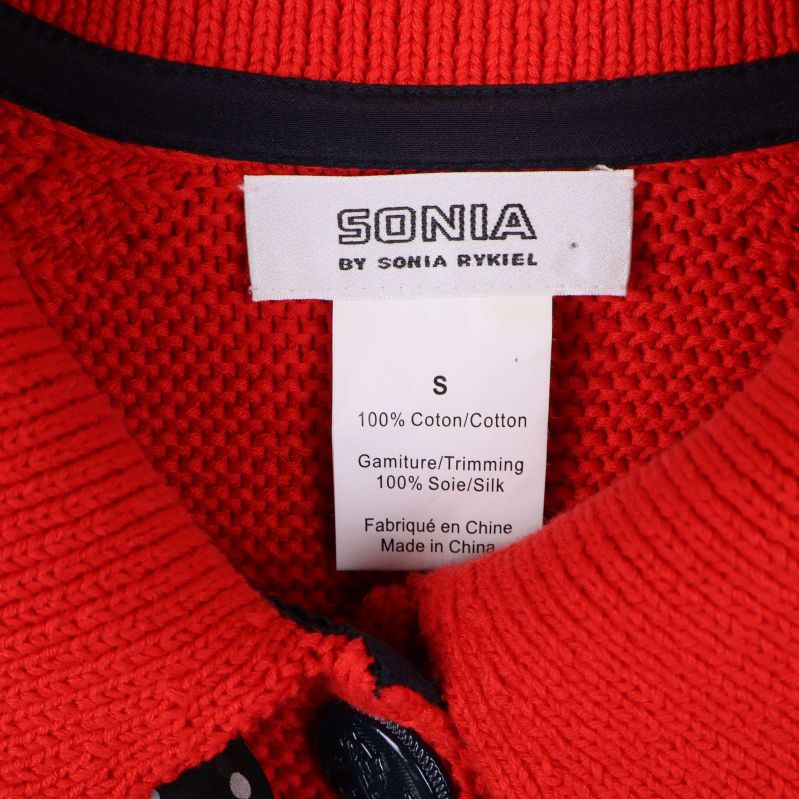 Närbild på etikett Sonia by Sonia Rykiel och material