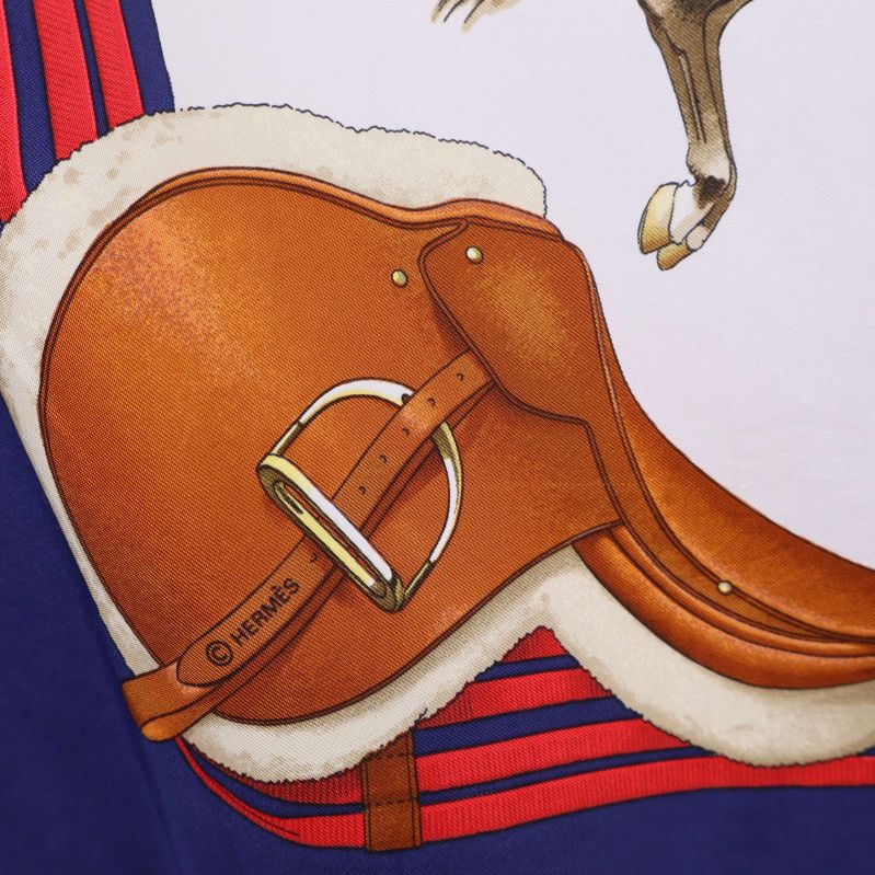 Sadeldetalj i hörnet av Hermès scarf