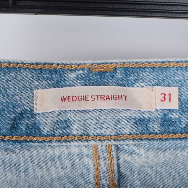 Wedgie Straight etikett