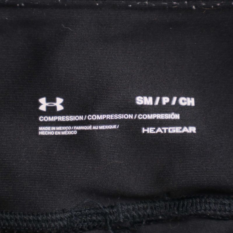 Storleksetikett med HEATGEAR och kompression SM