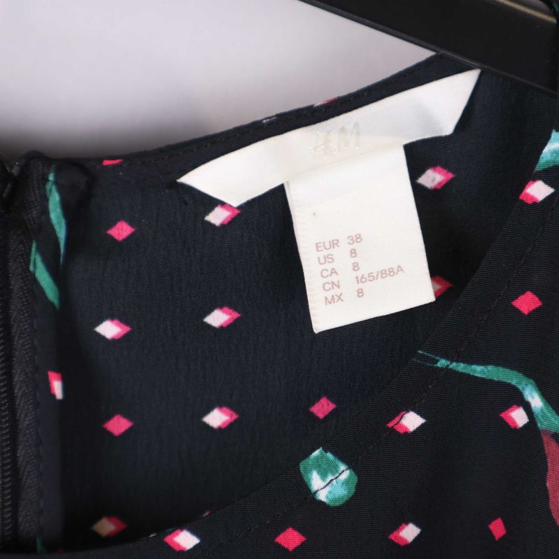 Storlek EU 38 i kragen