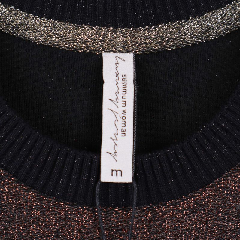 Närmast halslinning med etikett 'samoon woman'