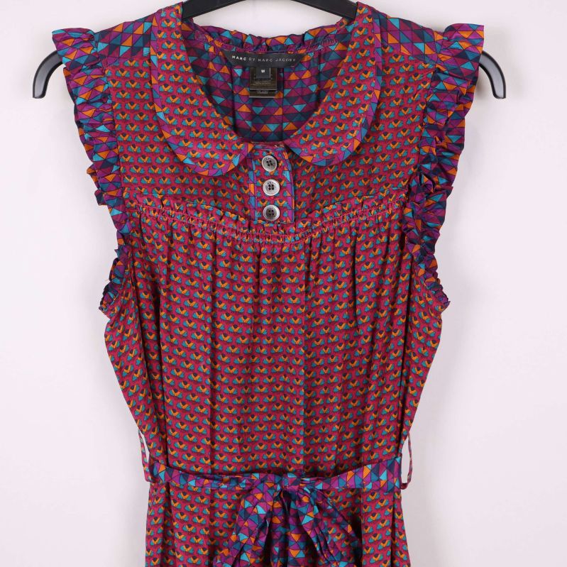 Krage på klänningen