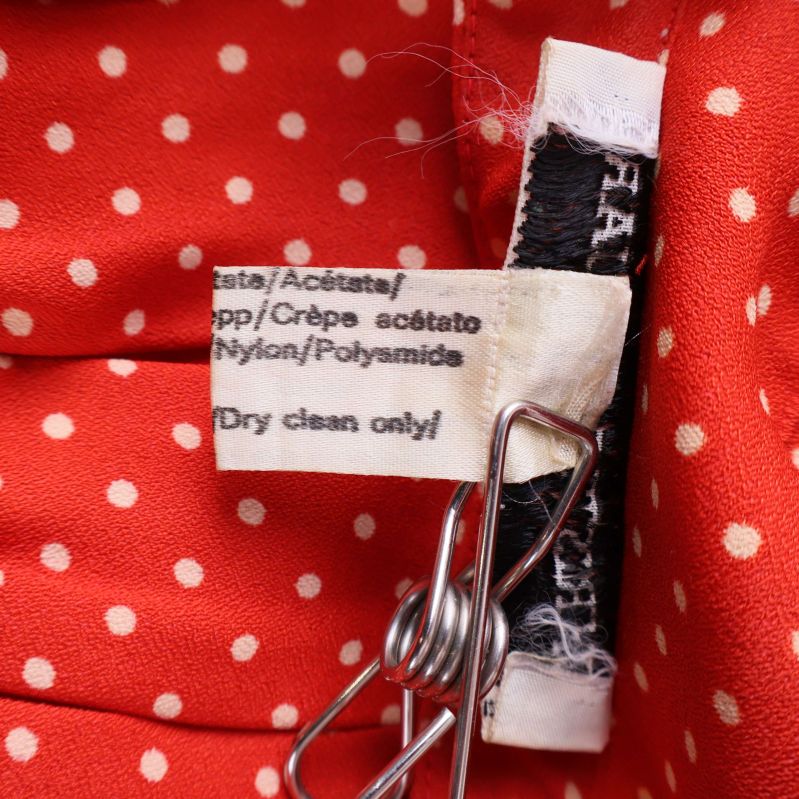 Materiallapp med instruktion endast kemtvätt