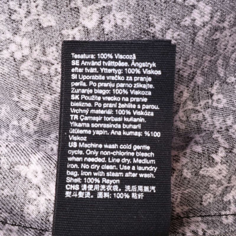 Klänningens nederdel och mönster