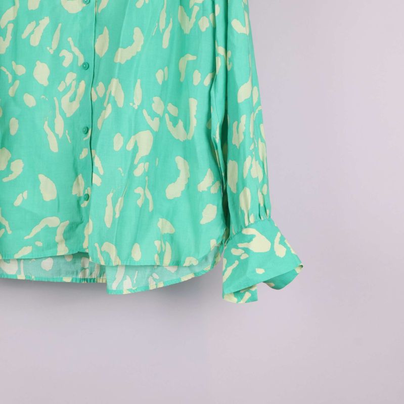 Närbild på blusärm