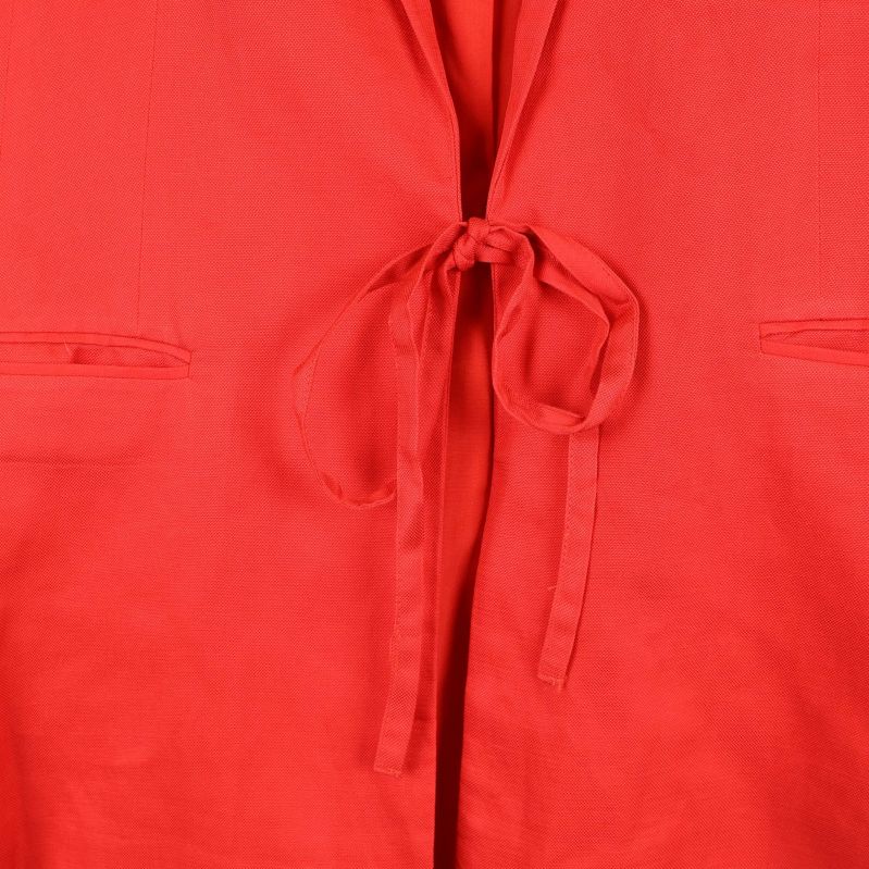 Knytdetalj på kavajen