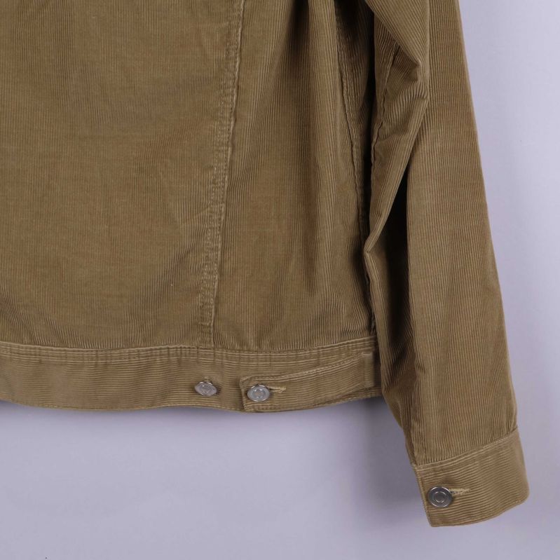 Jackans nedre del bak