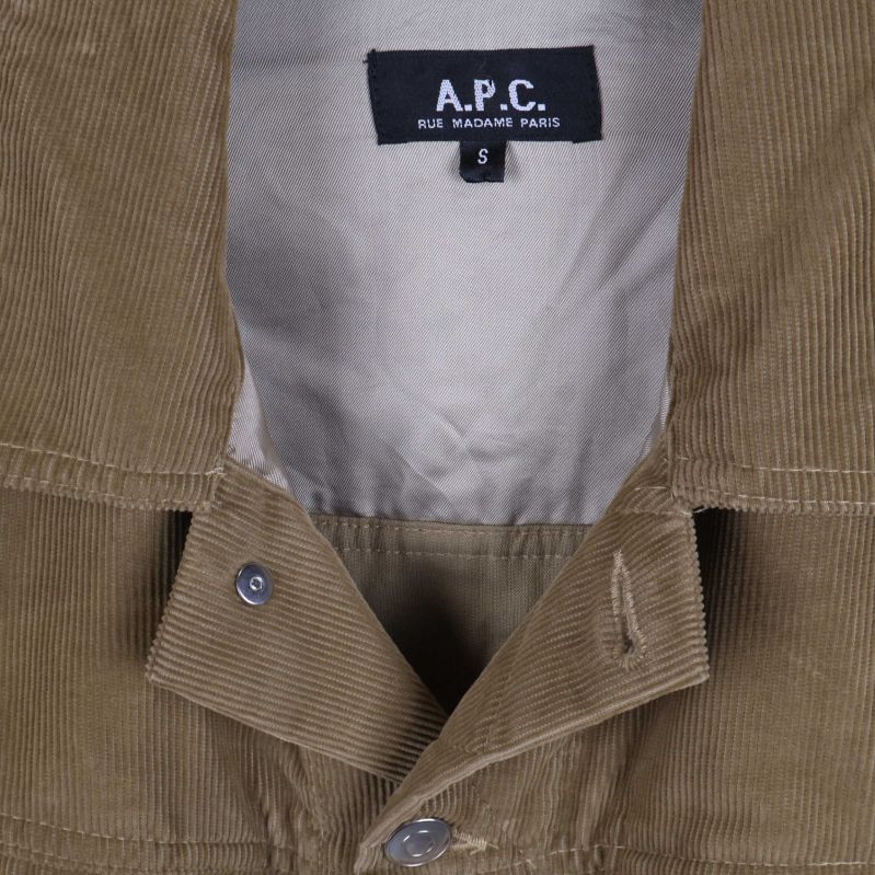 A.P.C. märke etikett