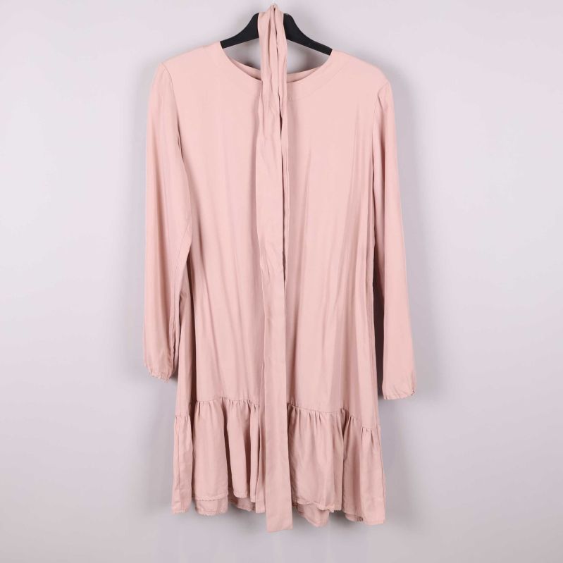 Baksida med lång midjerem