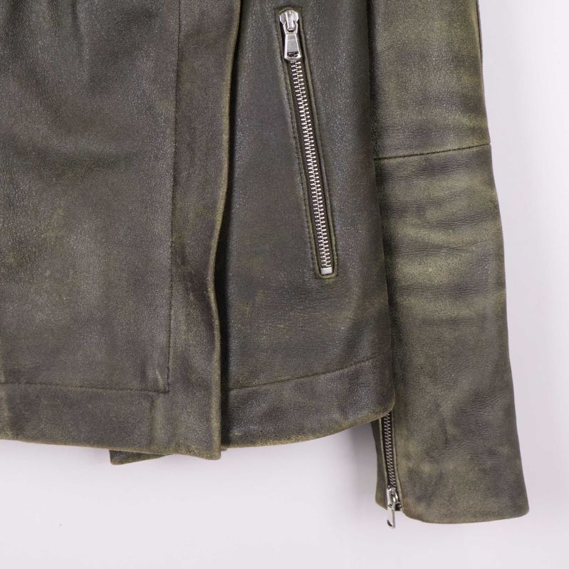 Ärm med dragkedjedetalj