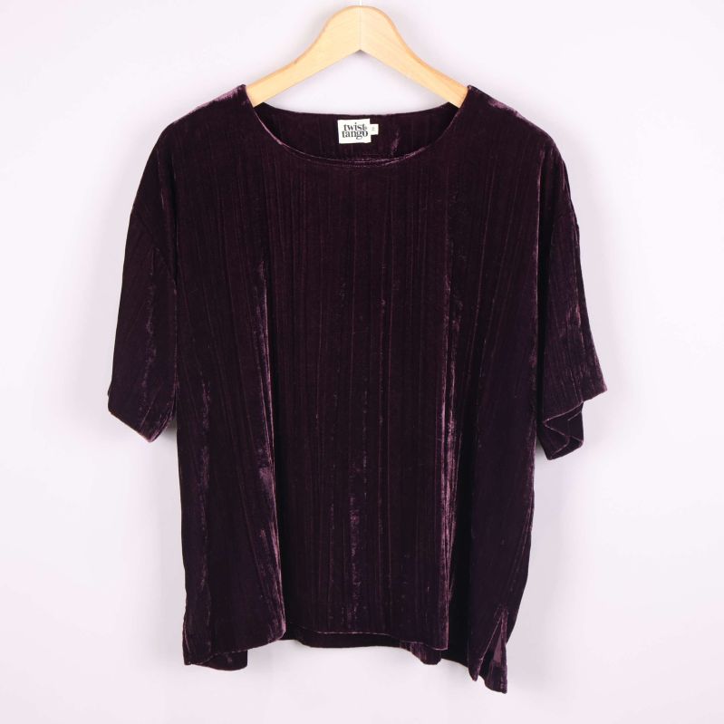 Framsida ribbad sammetsblus