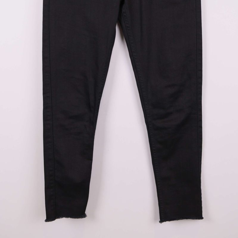 Bakficka och varumärkesetikett