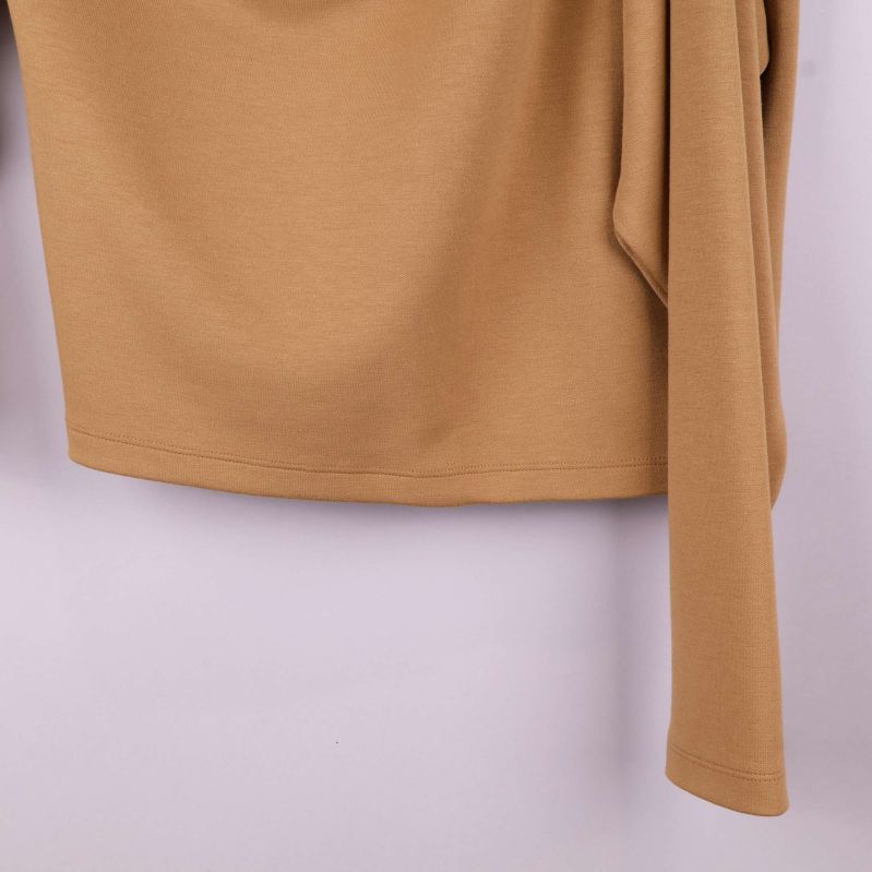 Rak nederkant och lång ärm