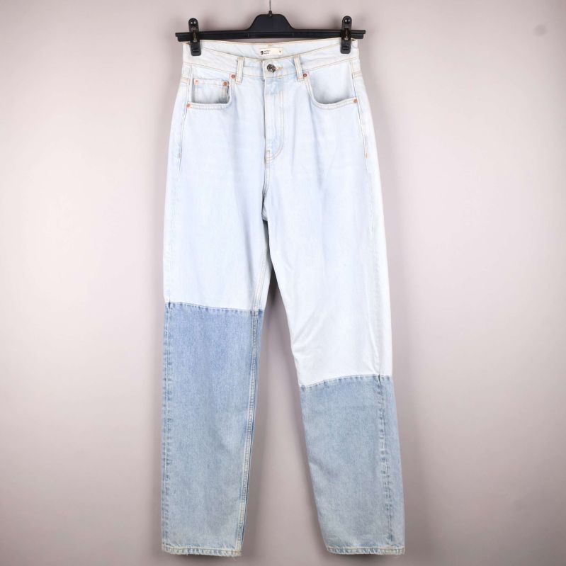 Tvåfärgade jeans med raka ben