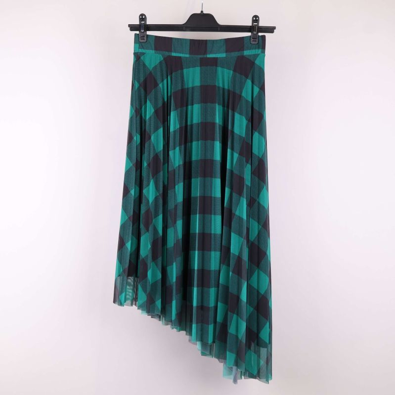 Asymmetrisk fåll och mönster