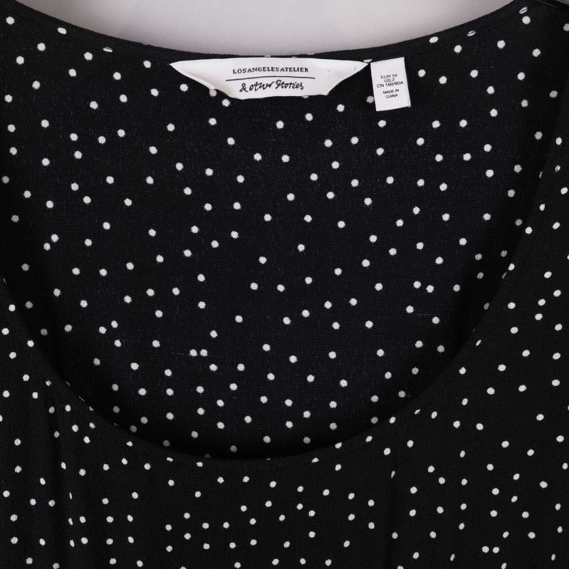 Rund hals på klänning