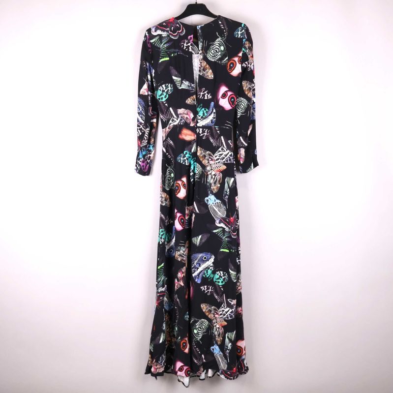 Halsdetalj med etikett