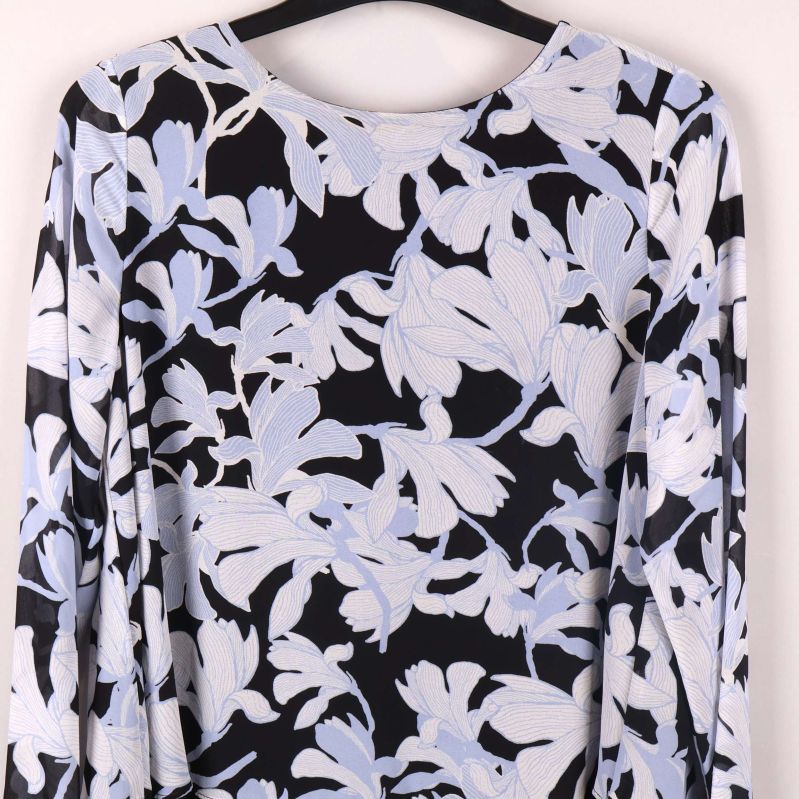 Närbild av blommönster