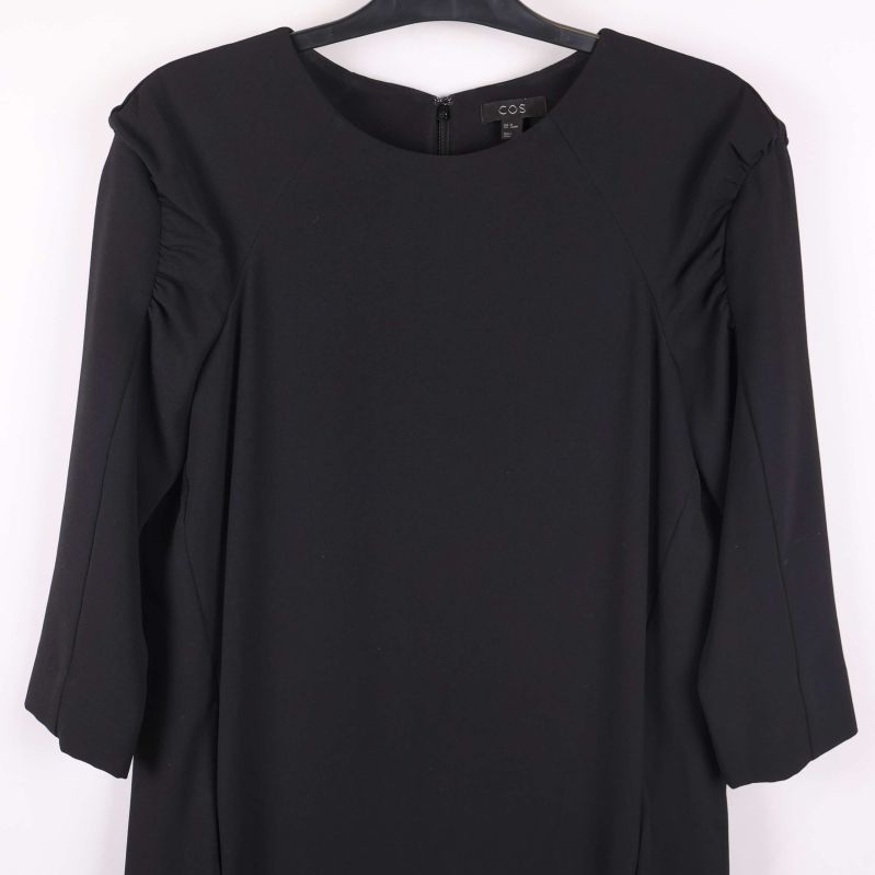 Klänningens nederdel