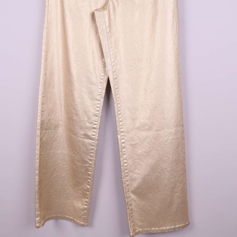 Rak benslut med guldfinish