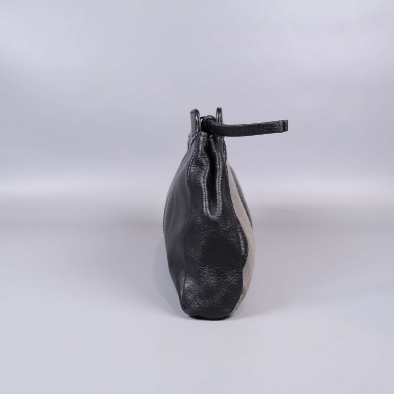 Clutch sedd från sidan med smal profil