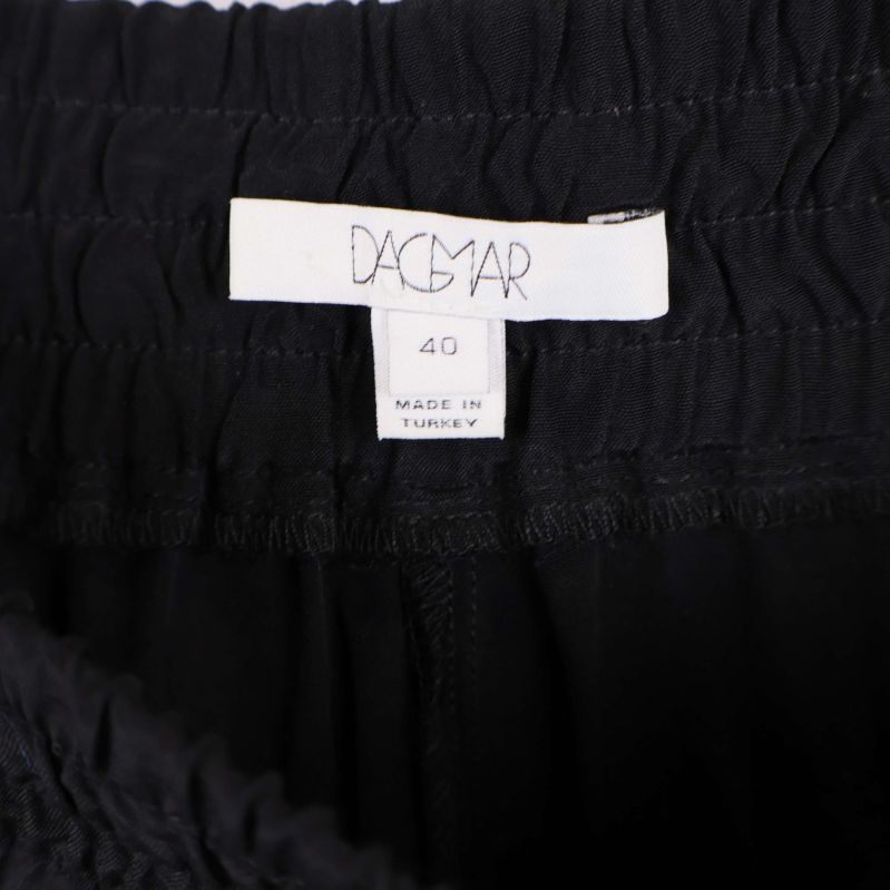 Storleksetikett Dagmar med storlek 40 och tillverkningsland