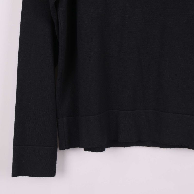 Bred mudd och ärmslut fram