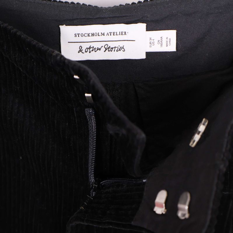 Etikett från & Other Stories