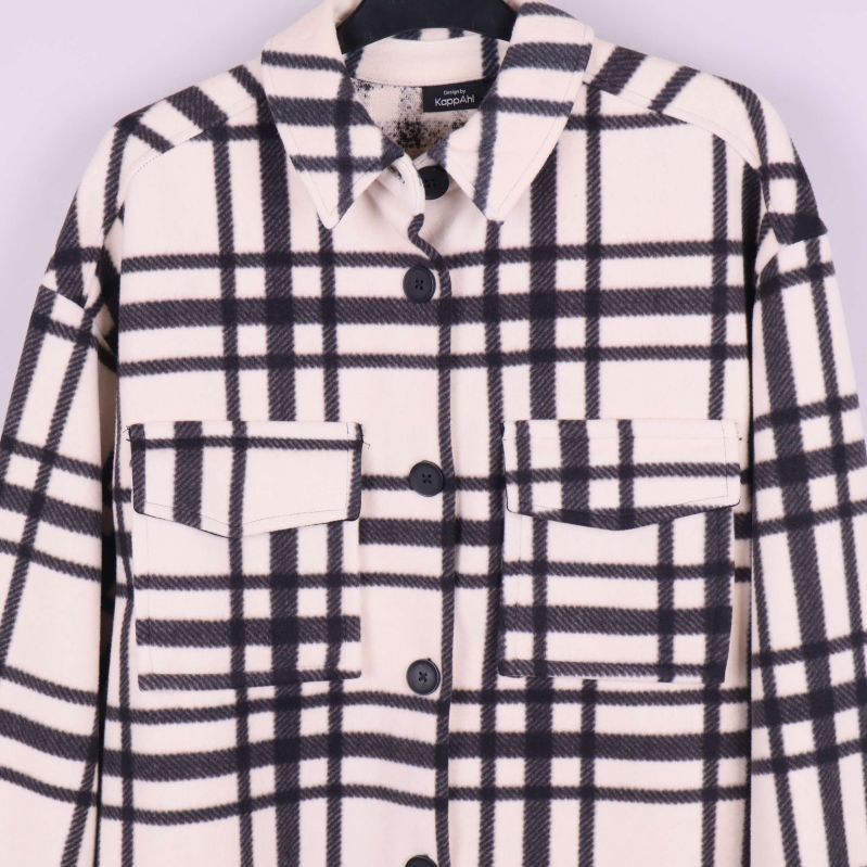 Knappslå och mönstret nära