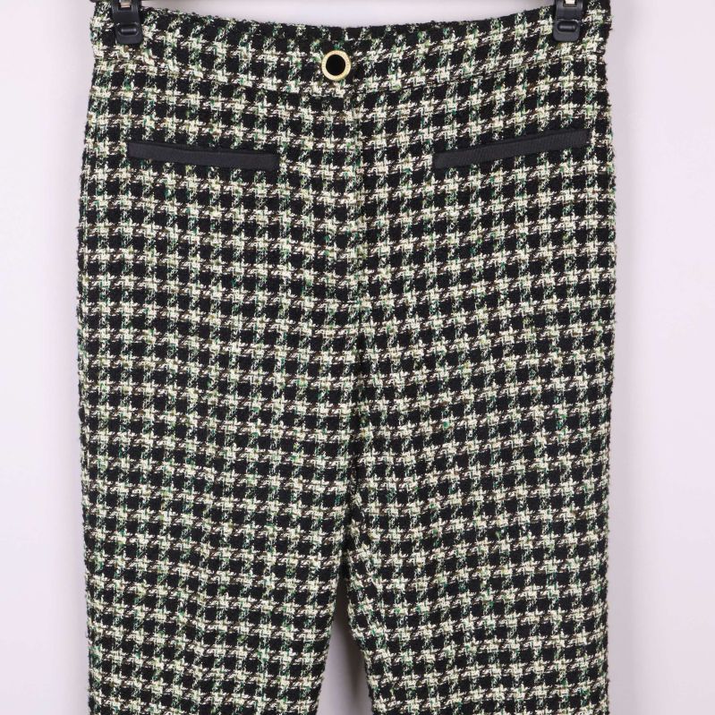 Detalj av mönster och knapp