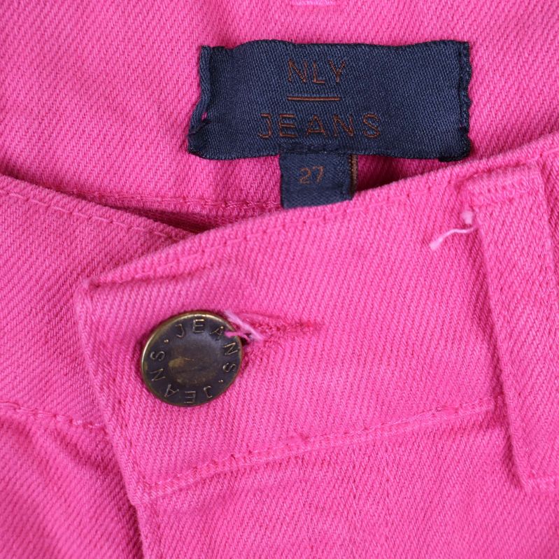 NLY Jeans etikett