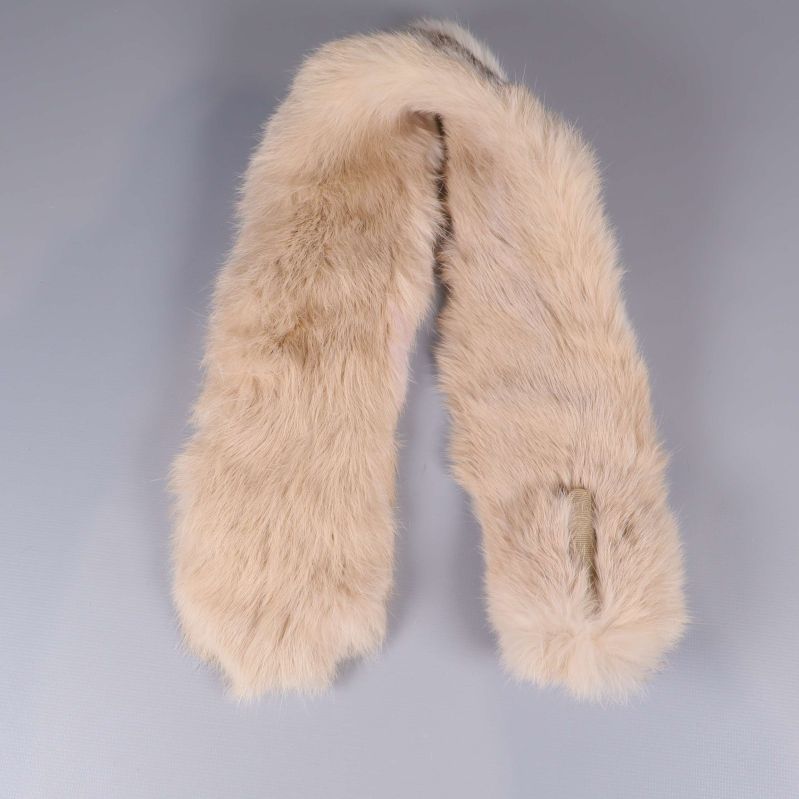 Pälsscarf helt utvikt och slät