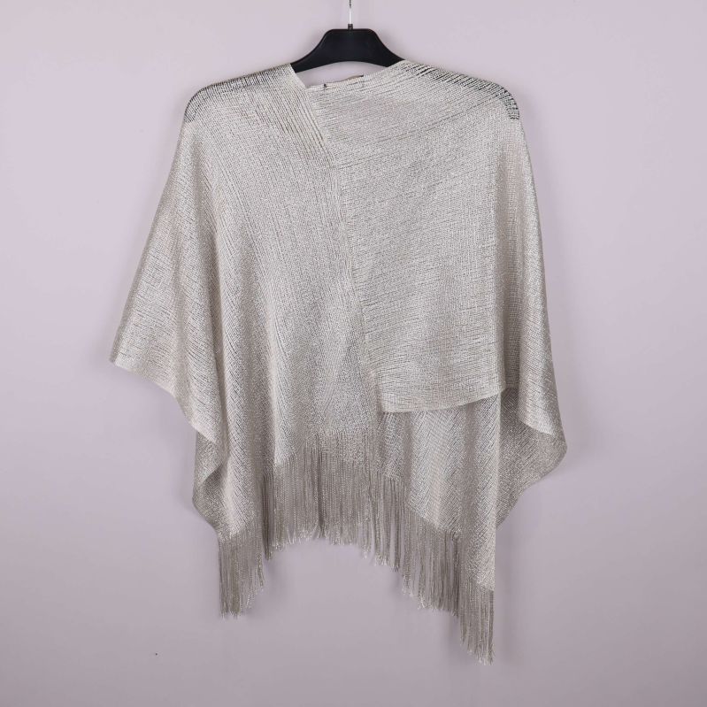 Baksidan av poncho med glansig struktur