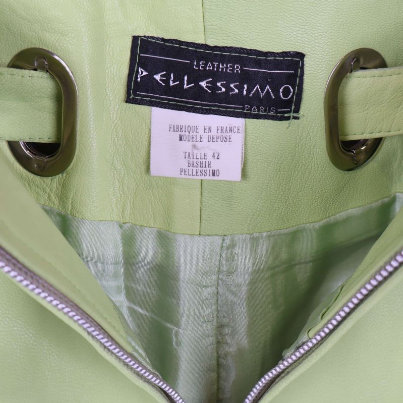 Etikett med varumärket Pellessimo Paris insydd i byxan