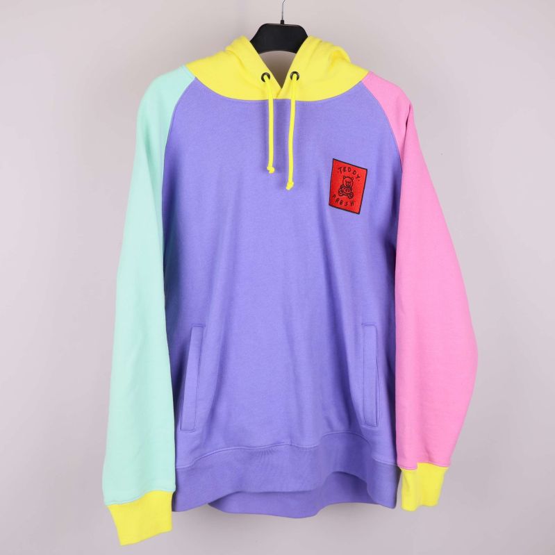 Flerfärgad hoodie med logotyp framtill och kontrastärmar