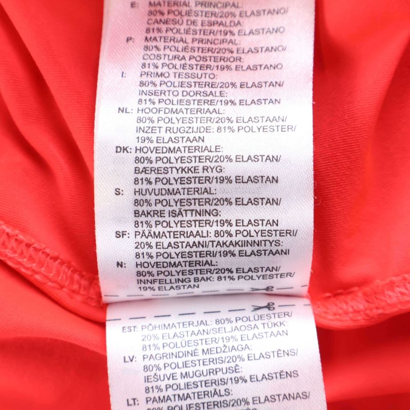 Materiallapp med information om polyester och elastan