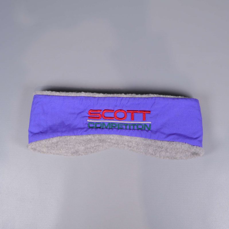 Lila pannband med SCOTT Competition brodyr
