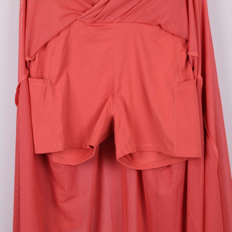 Inbyggda shorts med fickor under kjolen