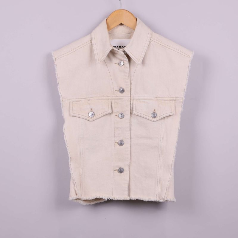 Ärmlös beige jeansväst framifrån 