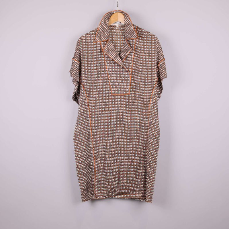 Tunika med rutigt mönster och krage 