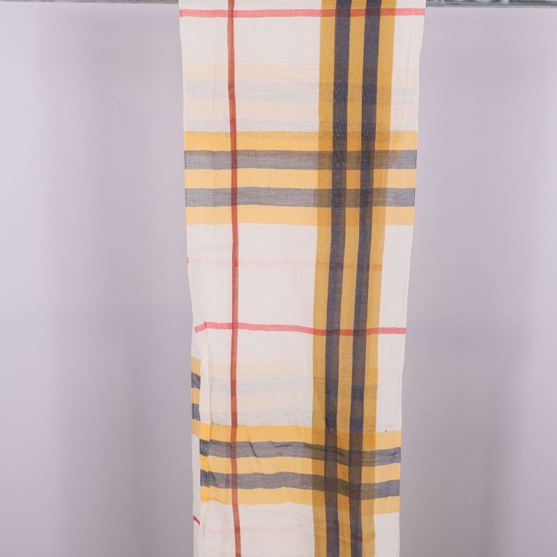 Sjal i rutigt Burberry mönster