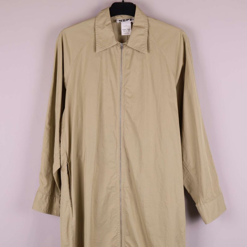 Övre del av skjortklänning med klassisk krage och dragkedja