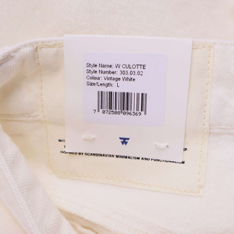 Tvättlapp med materialinnehåll 100% bomull och tvättråd