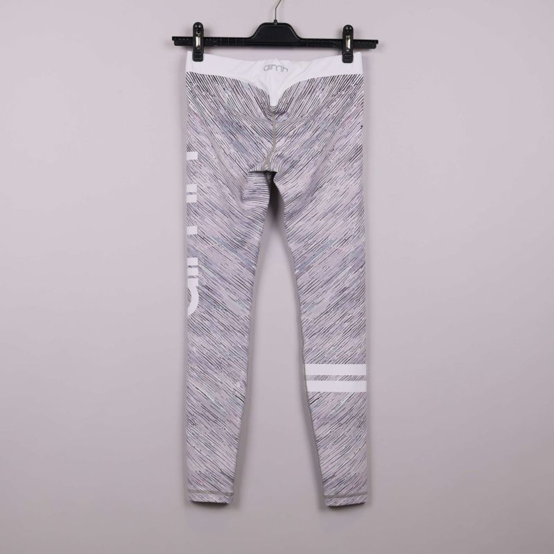 Tights med mönster och vit linning bakifrån