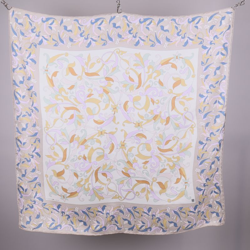 Scarf från ovan visar hela mönstret i pastell