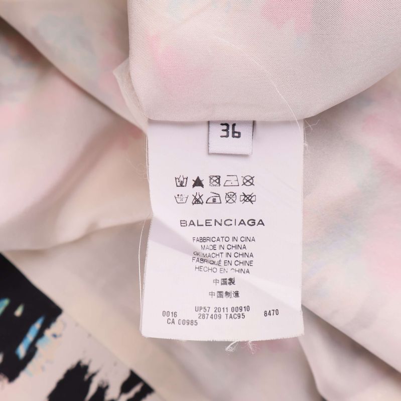 Storleksetikett visar storlek 36 och Balenciaga Silk